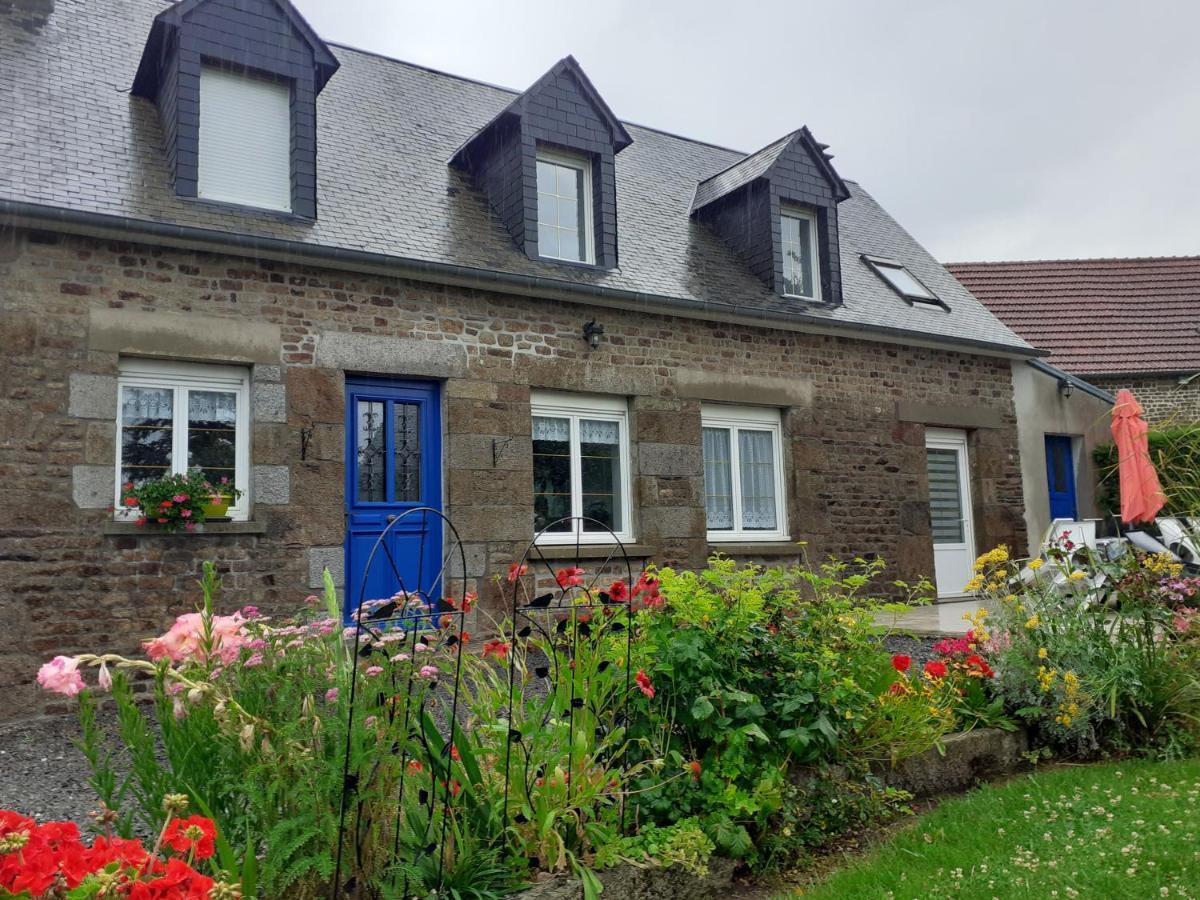 La Maison De Marie-Louise Villa Saint-Martin-de-Landelles Exterior photo